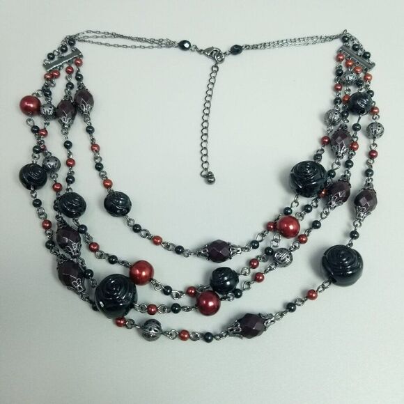 Vintage Avon Black and Red Necklace Multi Layered Beaded Plastic Rose Beads - Picture 1 of 6